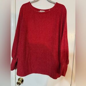 Max Studio Red “Thermal” top